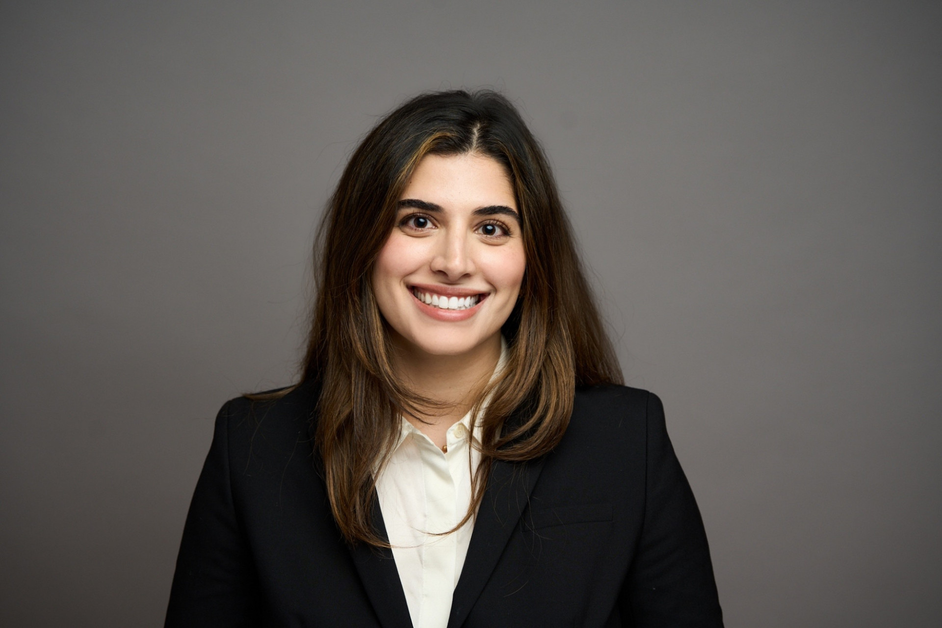 Headshot of Kiana Taghavi