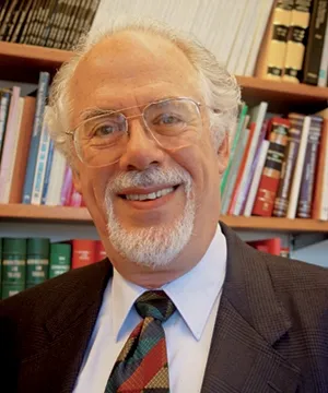 Peter Strauss headshot